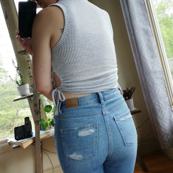 Tank with drawstrings - Picture 3 of 5